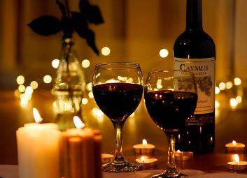 Los 5 Mejores Vinos para San Valentín 2026: Crea la Noche Perfecta
