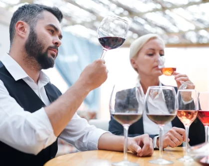 Entre lo seco y lo semi-seco: ¿Cuál es el mejor vino para ti?